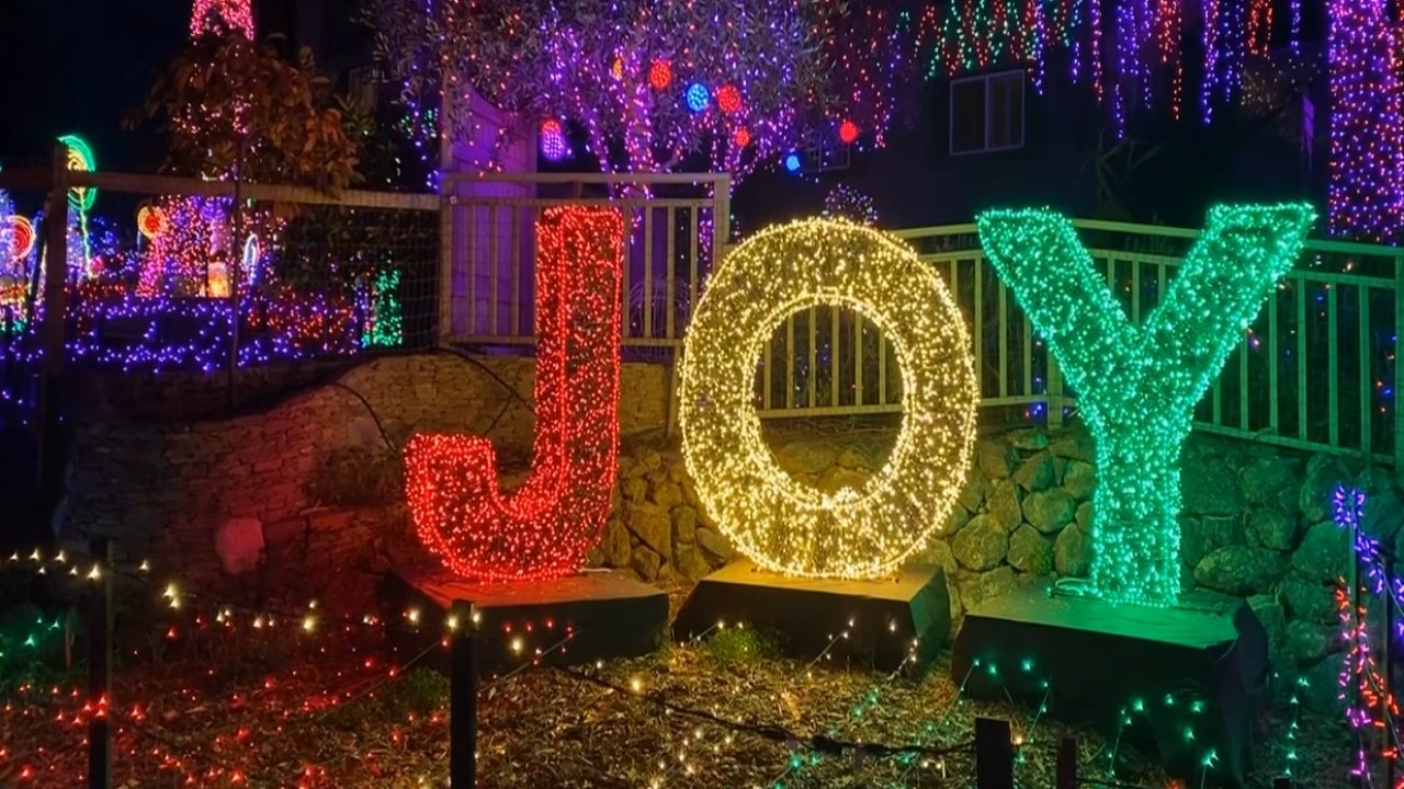 The True Spirit of Christmas - Southern Vintage Guitars