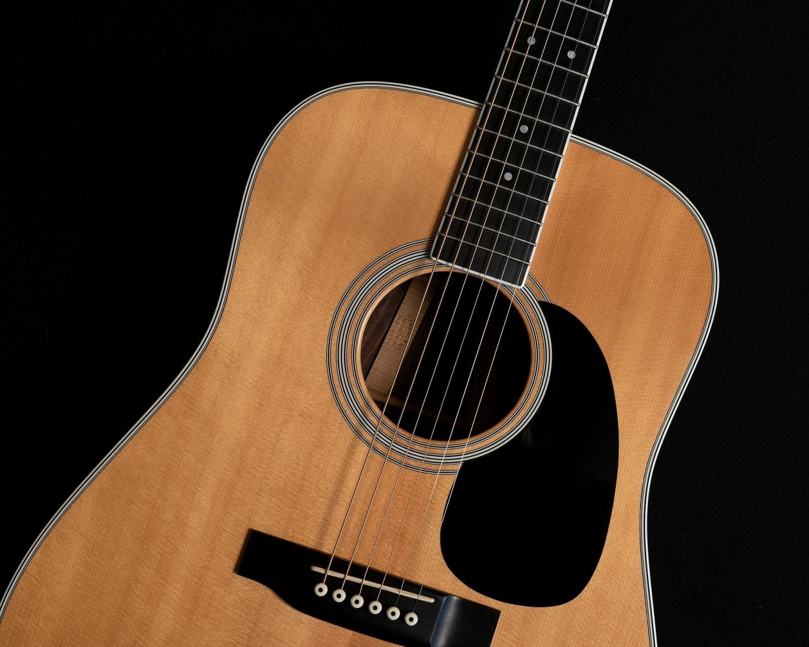2003 Martin Standard Series D-35 - Dave’s Woodstock Music