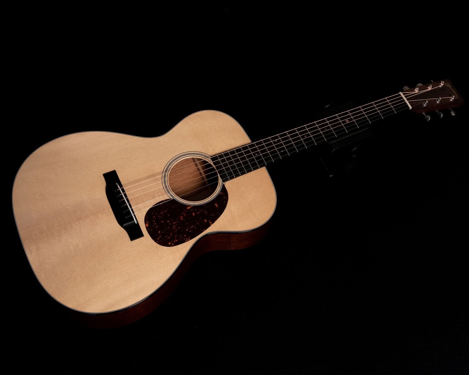 2015 Martin 000-18 Golden Era 1937 Custom Shop - Dave’s Woodstock Music