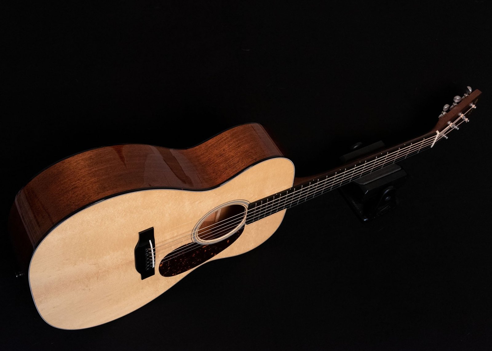 2015 Martin 000-18 Golden Era 1937 Custom Shop - Dave’s Woodstock Music