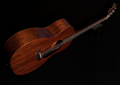 Martin 000-15M All Mahogany - Dave’s Woodstock Music