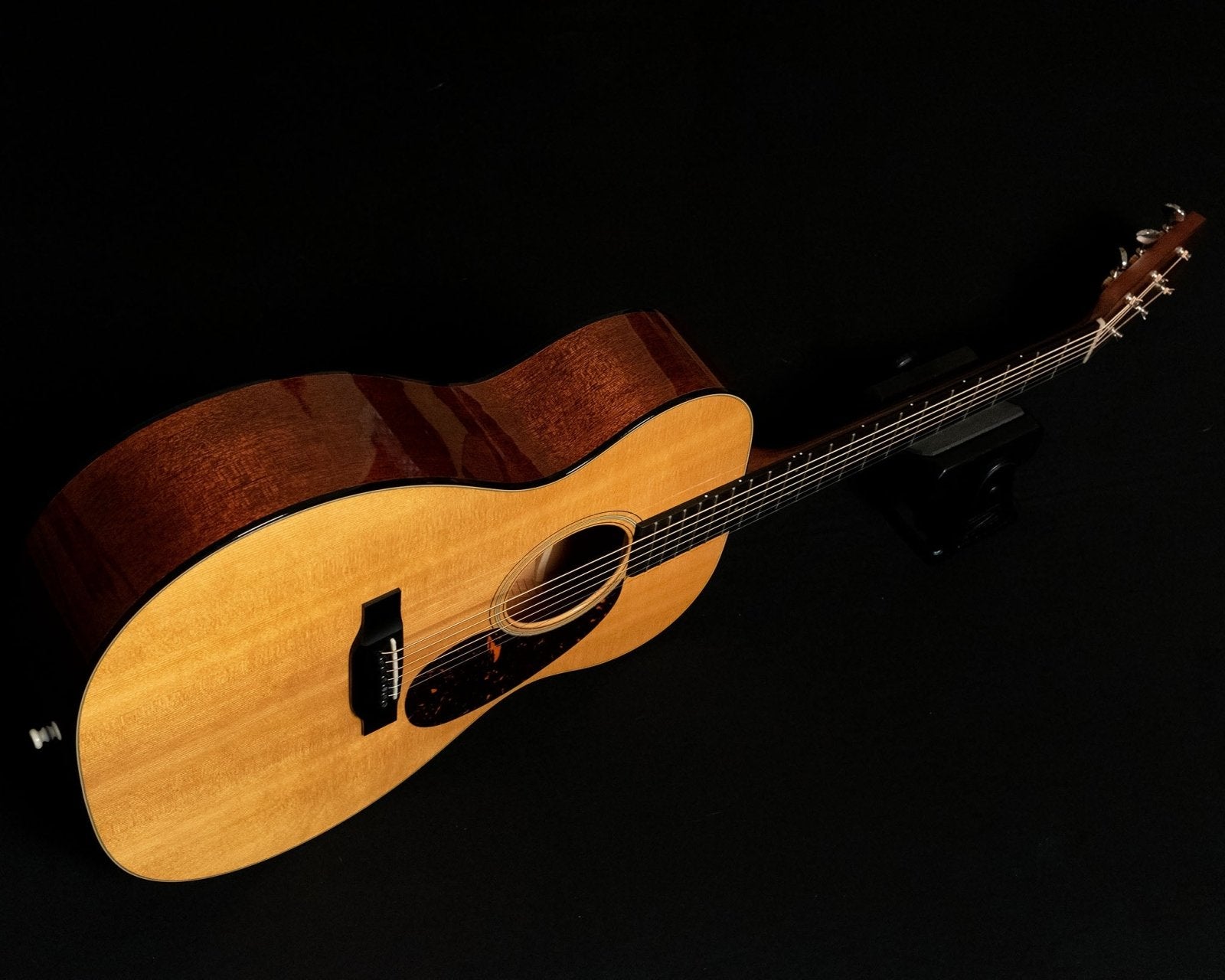 Martin Standard Series 000-18 2018 - Dave’s Woodstock Music