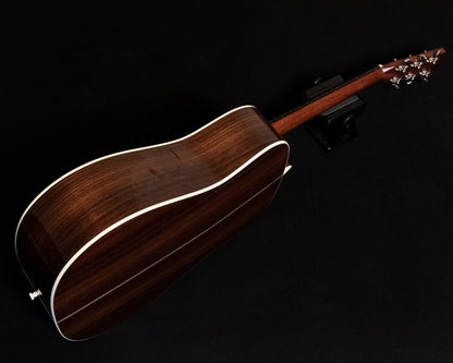 Martin Vintage Series HD-28V 2017 Sunburst top - Dave’s Woodstock Music