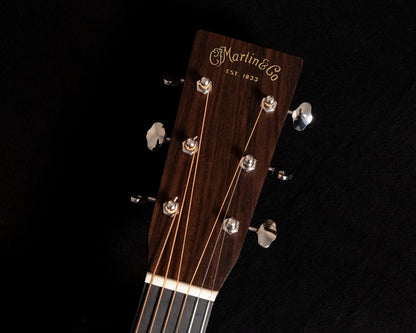 Martin Vintage Series HD-28V 2017 Sunburst top - Dave’s Woodstock Music